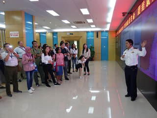 中国—东盟海洋研修班师生访问海南海事局