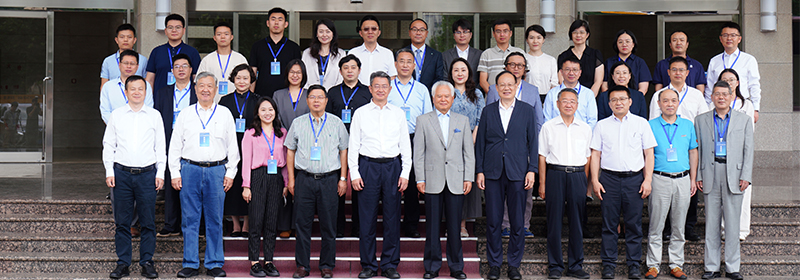 吴士存出席2025年海洋治理与发展学术交流会